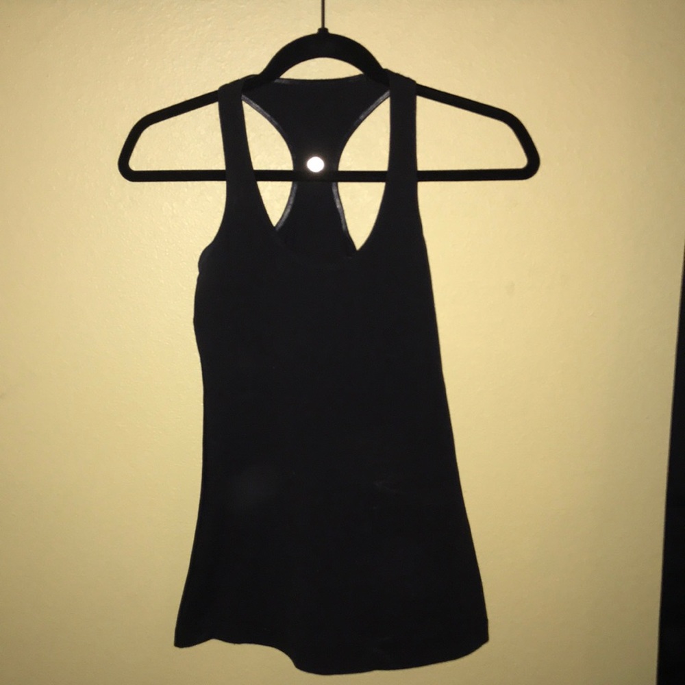 Black Fitted Lululemon Tank